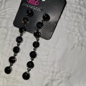 RESERVED🌟🌟 FOR MYRIAM  Paparazzi Earrings💐